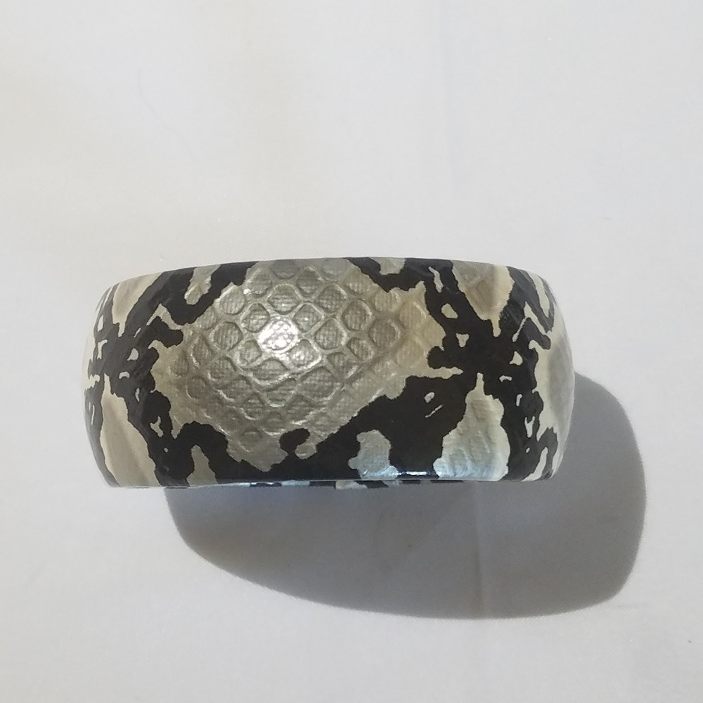 Black gray silver snakeskin bangle bracelet
